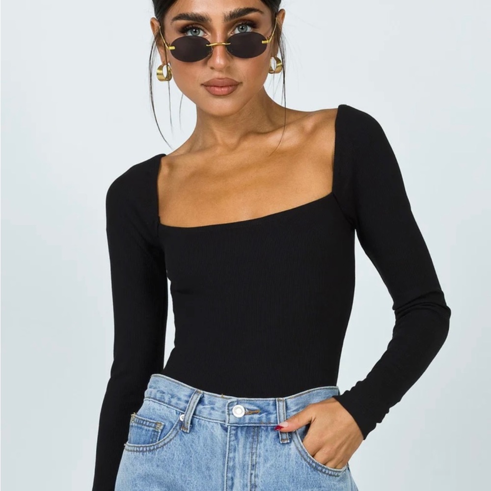 Black long sleeve princess polly bodysuit